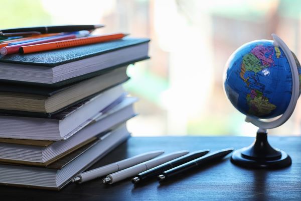books_600ч400.jpg